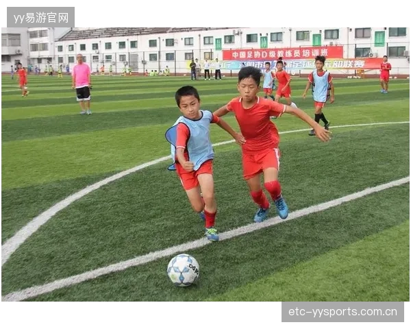 20岁灵气少年李镇全成国足球场新宠，未来之星耀眼崛起