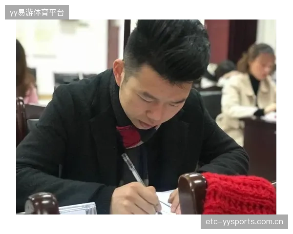 主帅在训练课上强调精神力量，心理师被常态化邀请：提升球队整体实力的“无形法宝”